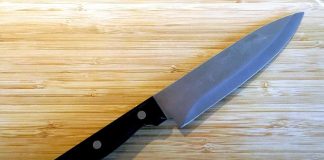 Imagem ilustrativa de faca, objeto usado no crime — Foto: Pixabay