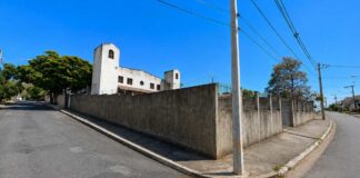 Igreja Santa Clara promove campanha de arrecadação de agasalhos e alimentos para ajudar moradores de rua em Sete Lagoas