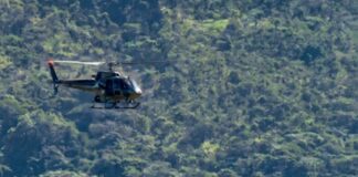 Ladrão que fugiu algemado mobiliza helicóptero e cães da PM e é capturado em Sete Lagoas
