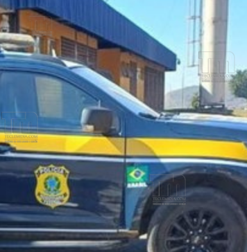 PRF recupera caminhonete furtada horas antes e prende suspeito na BR-040 em Sete Lagoas