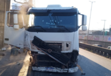 Caminhoneiro é baleado após perseguição policial e sequência de batidas no Anel Rodoviário de BH
