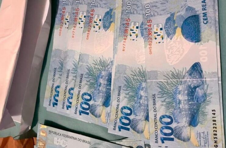 PF apreende R$ 5 mil em notas falsas e prende suspeito durante operação em Minas Gerais